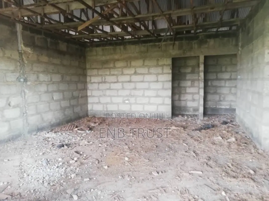 2 Plots and 4 Bedrooms for Sale at Kumasi Appiadu