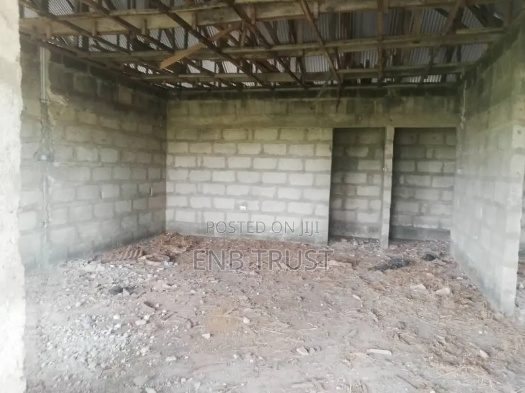 2 Plots and 4 Bedrooms for Sale at Kumasi Appiadu