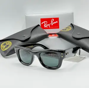 Ray-Ban Wayfarer Puffer