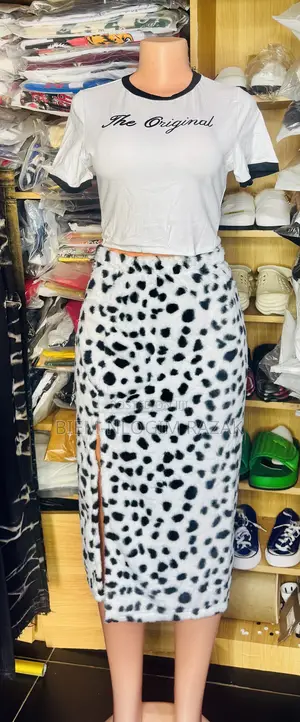 Ladies Beautiful Skirt N Top (Two Piece) Available