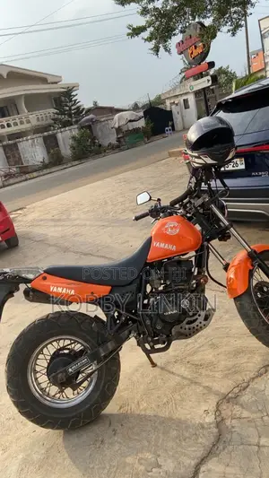Yamaha 2005 Orange