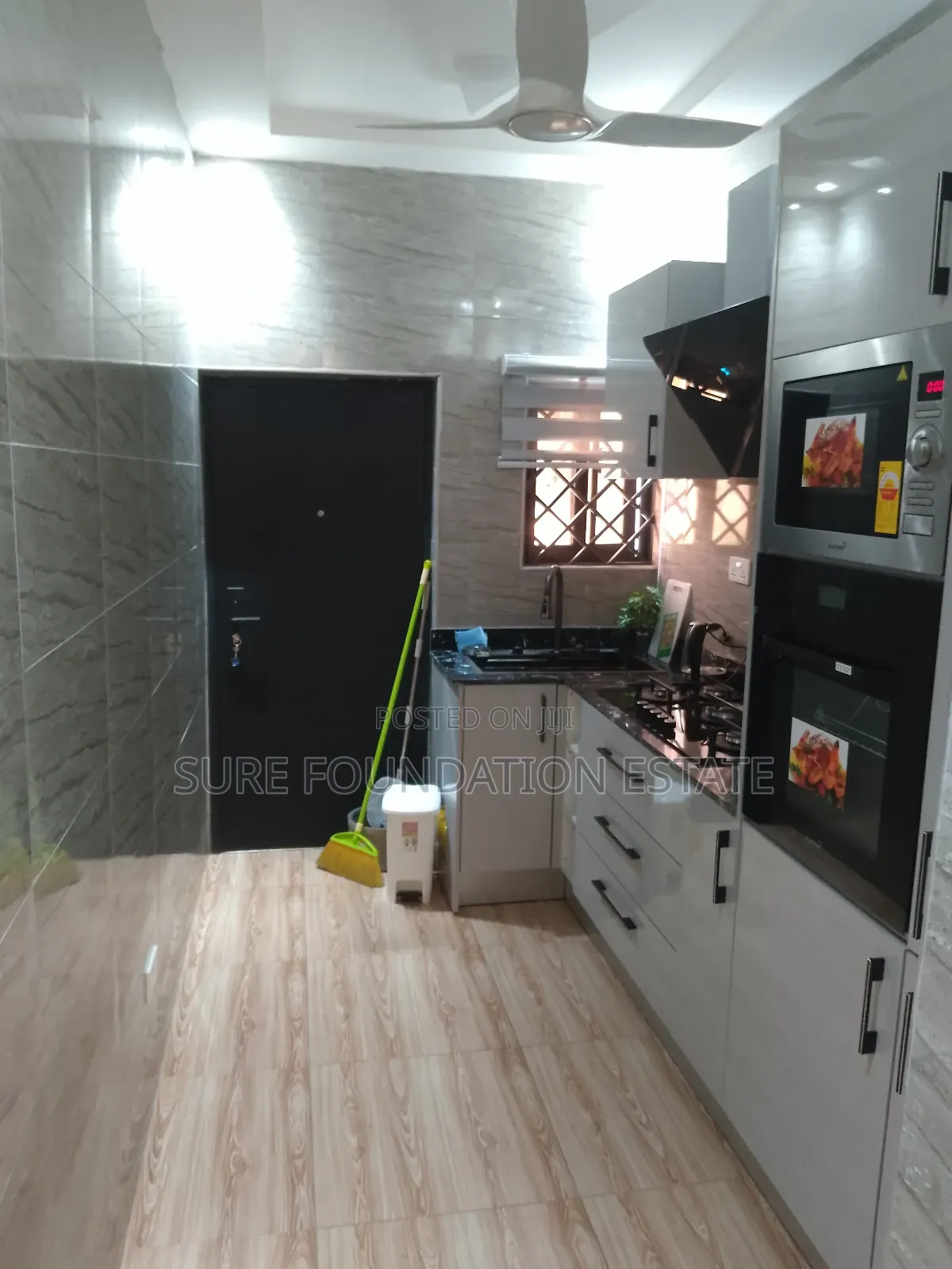 Furnished 2bdrm Apartment in Dansoman for rent