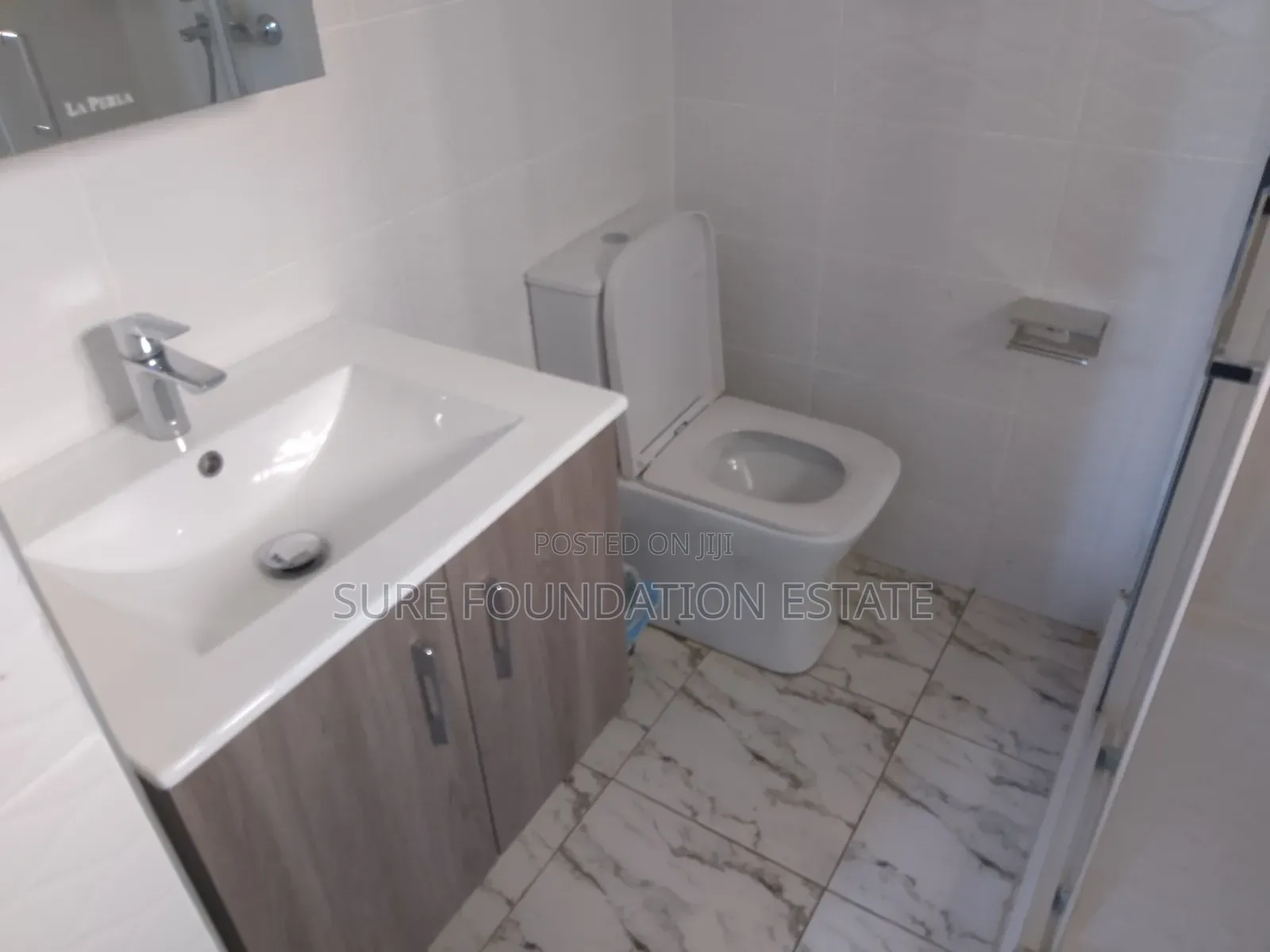 Furnished 2bdrm Apartment in Dansoman for rent