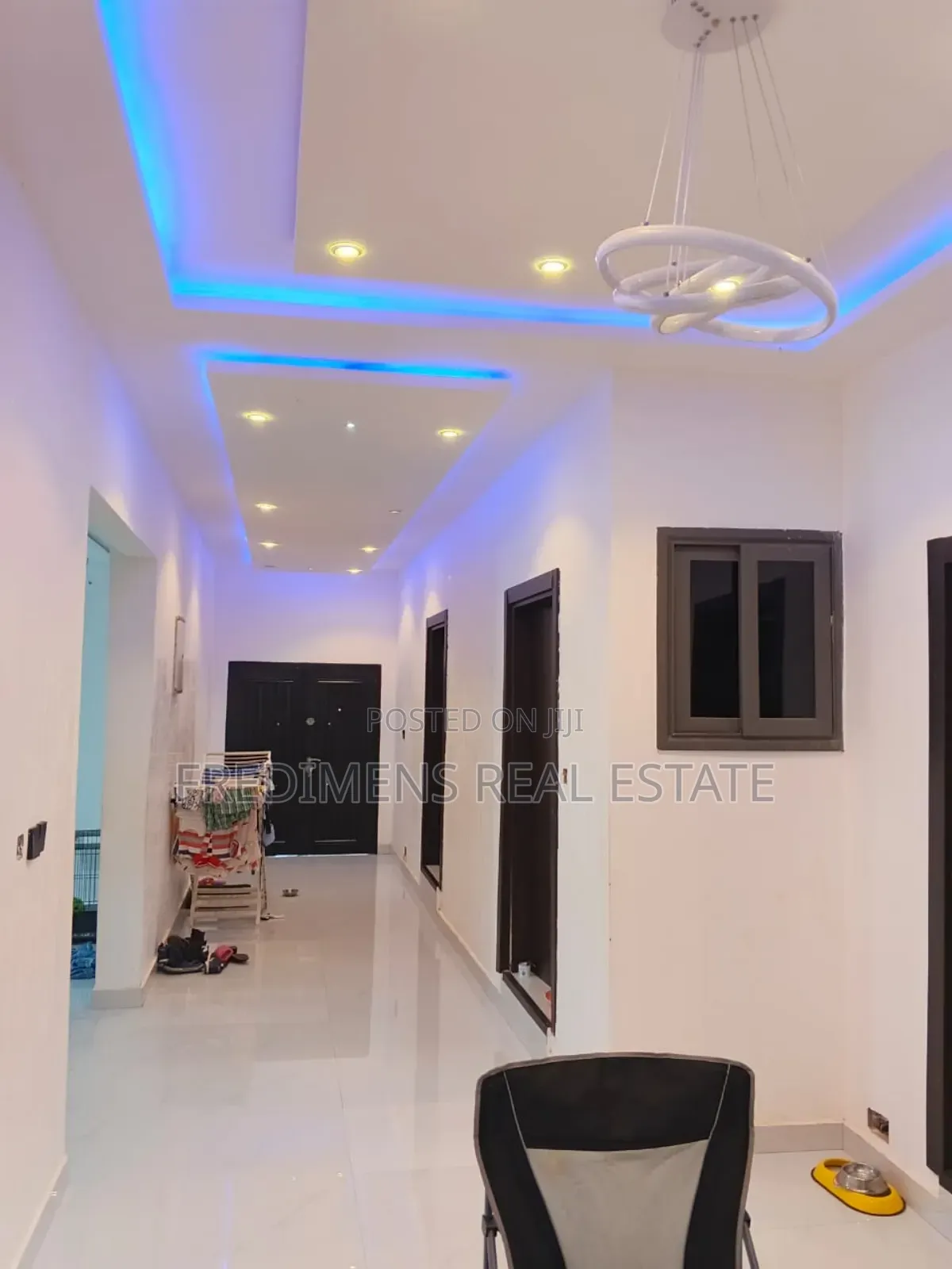 5bdrm House in Fredimens Real, Atwima Kwanwoma for sale