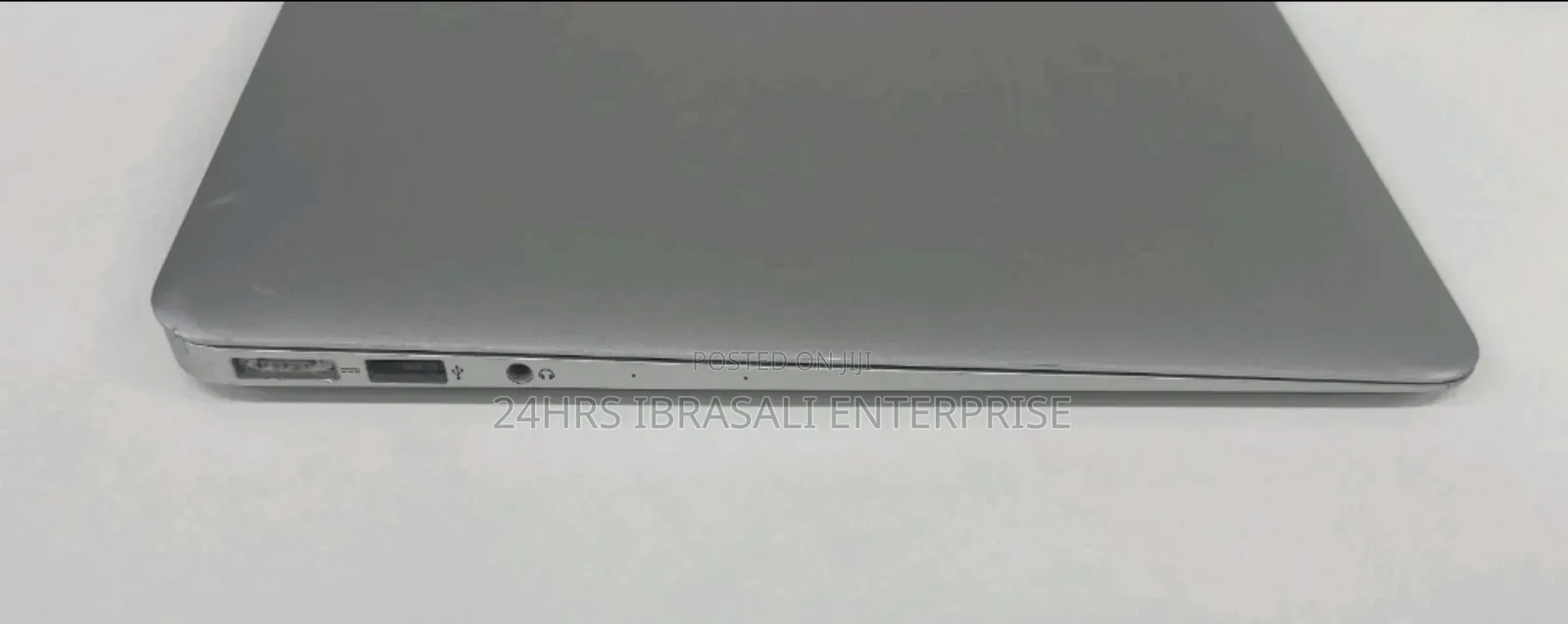 Laptop Apple MacBook Air 8GB Intel Core i5 SSD 128GB