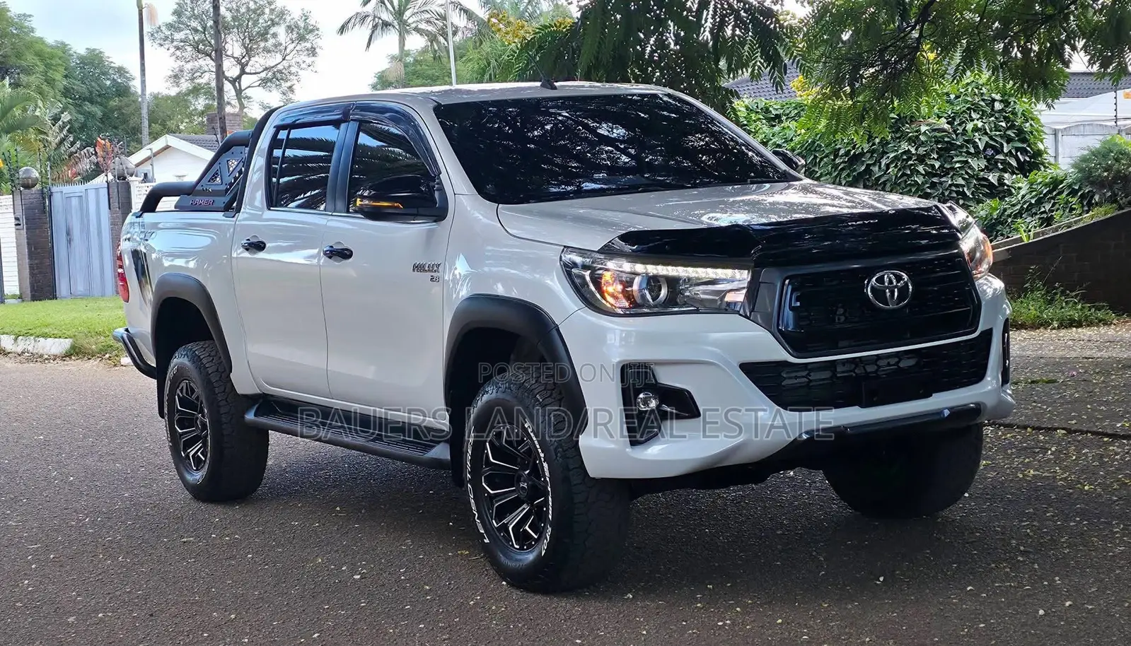 New Toyota Hilux 2025 White