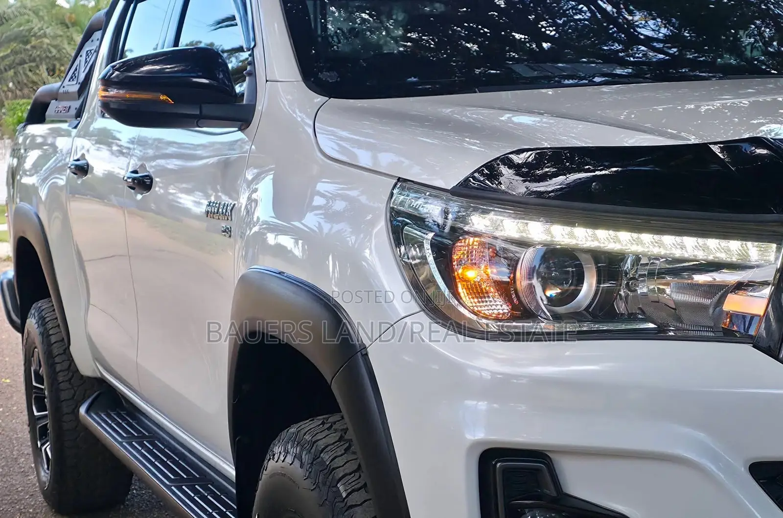 New Toyota Hilux 2025 White
