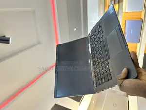 Laptop Dell Latitude 5300 8GB Intel Core i5 SSD 256GB