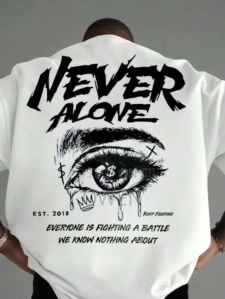Urban Classic: Sleek Monochrome Crew Neck Tee