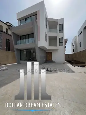 6bdrm House in Airport Residential Area for sale