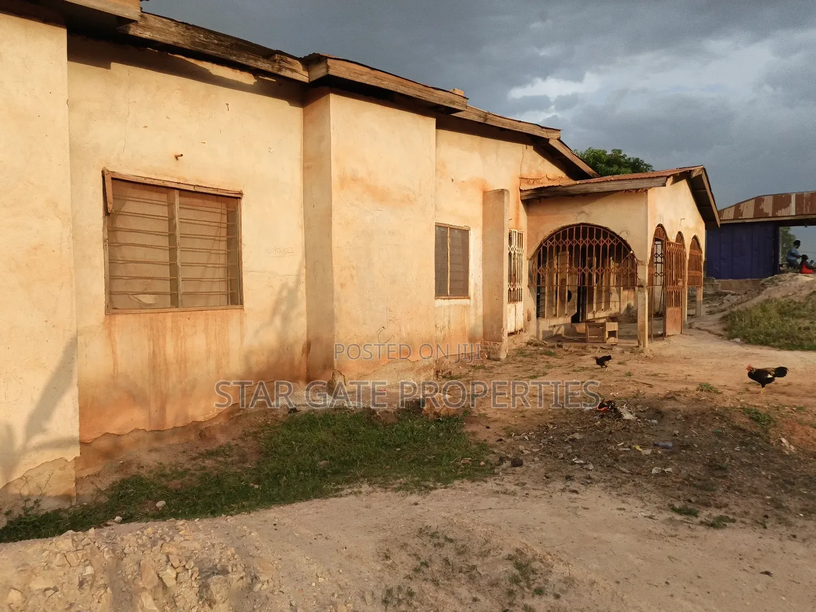 6bdrm House in Kronum Afrancho, Kumasi Metropolitan for sale