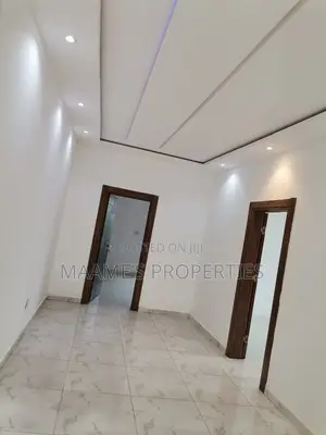 4bdrm Duplex in Oyarifa for rent
