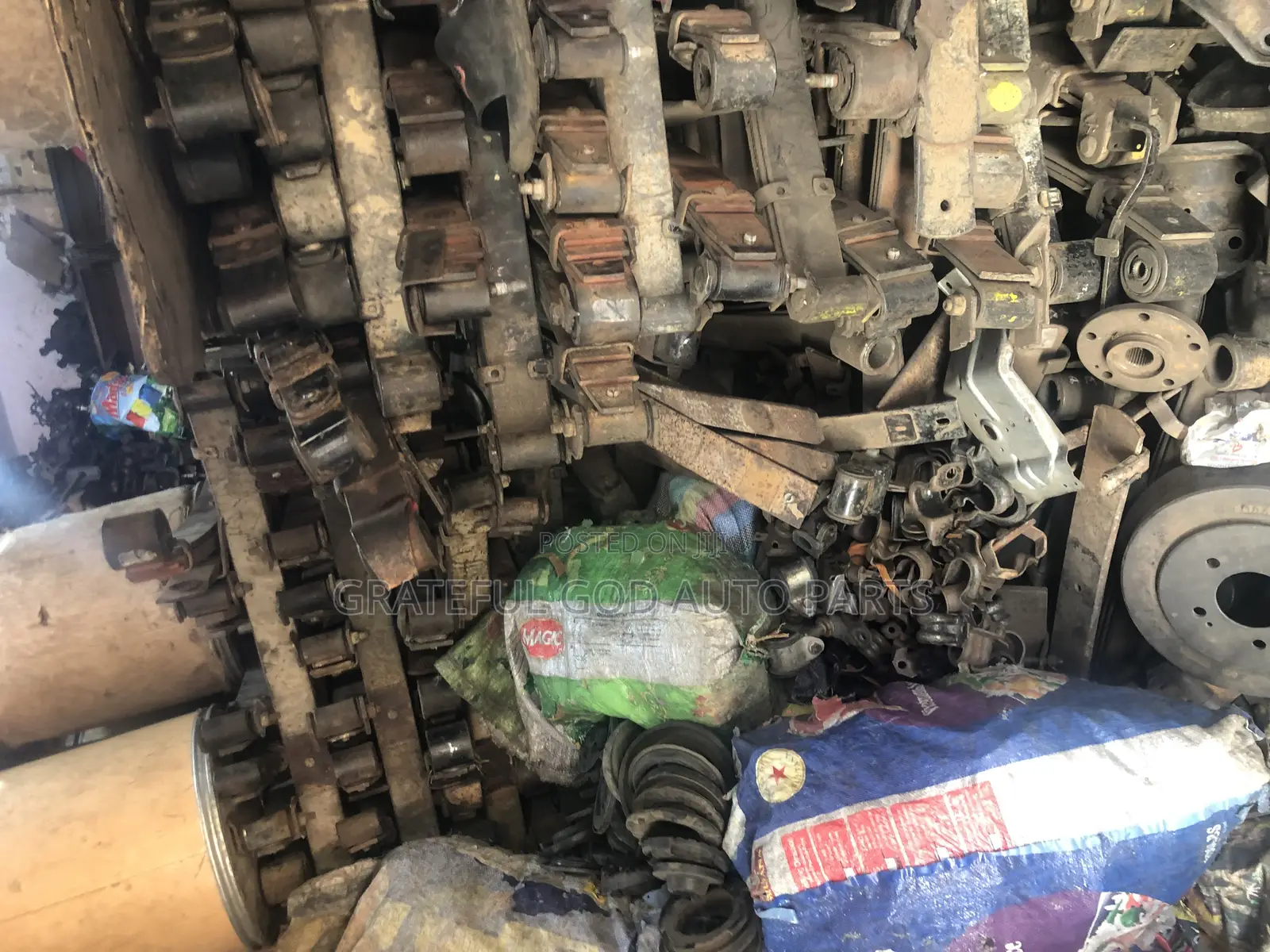 Leaf Springs and All 4 Wheel Drives Back Axles Available