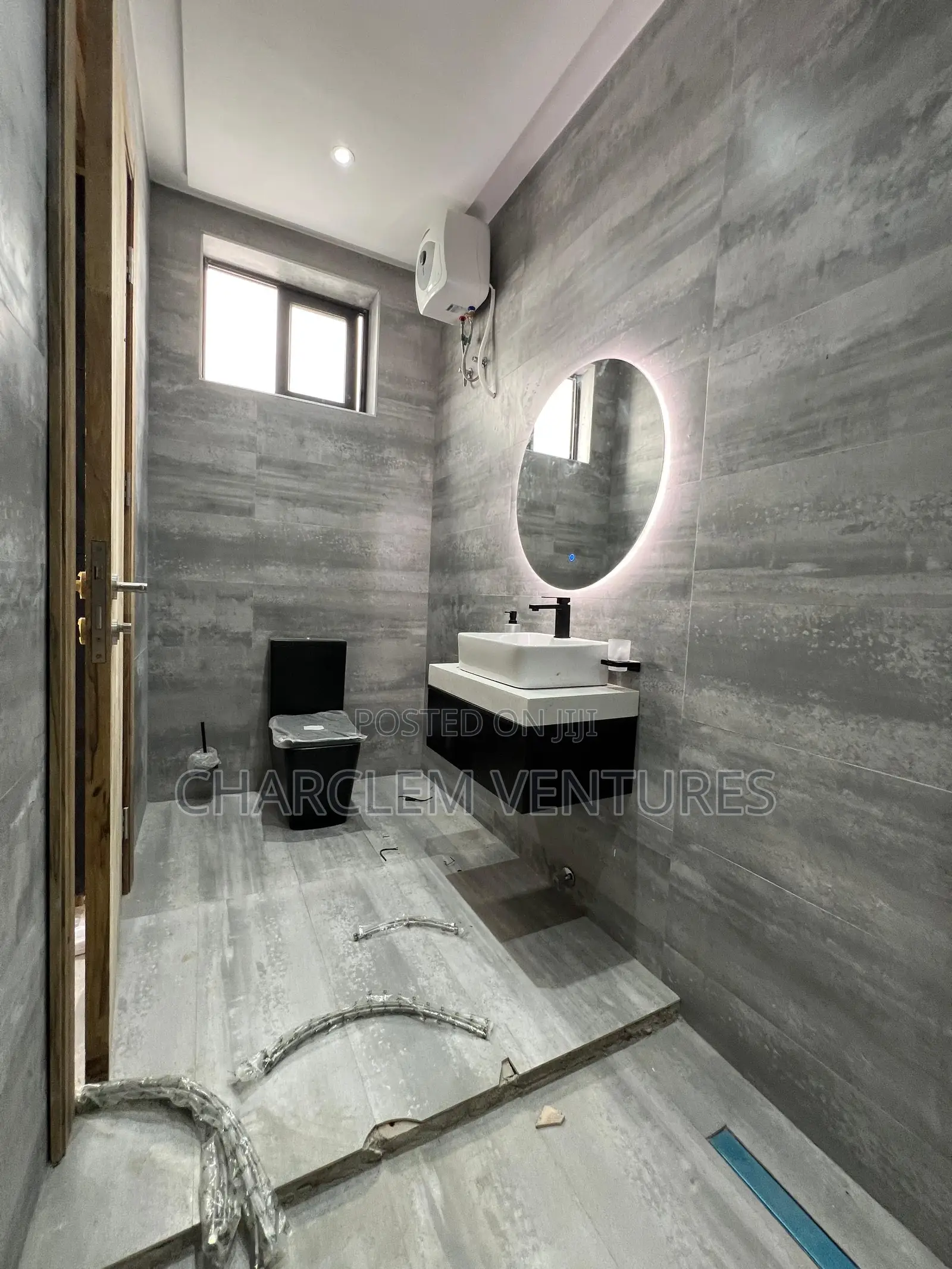 6bdrm House in Charclem Ventures, Accra Metropolitan for sale