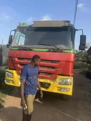 Zonda Tipper Truck