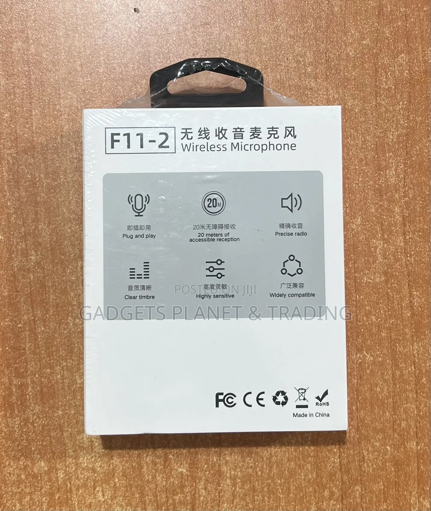 2 in 1 Lapel Lavalierwireless Microphone for Type C, iPhone and 3.5mm