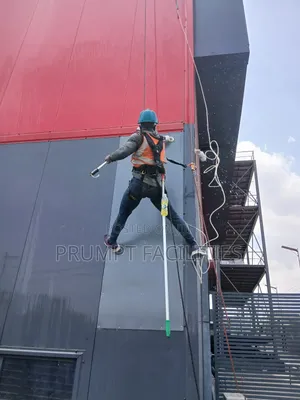 Highrise Alucubond Cladded Cleaning