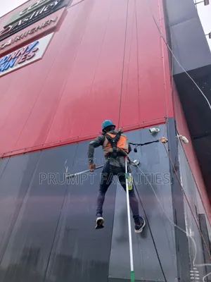 General Highrise Buildings Cleaning