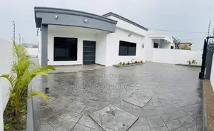 3bdrm House in Pokuase for sale