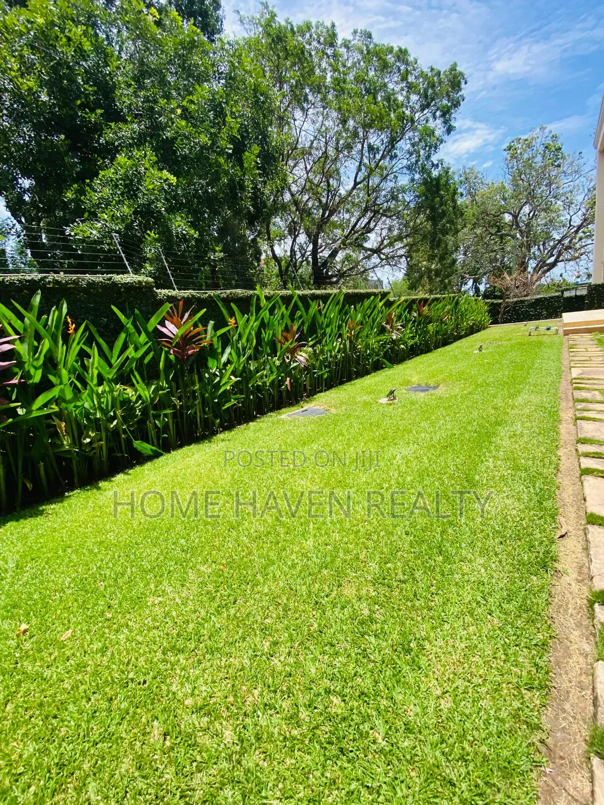 Furnished 3bdrm Apartment in Airport Residentials for rent