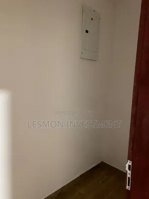 4bdrm Duplex in Lesmon Investment, Papaye for rent