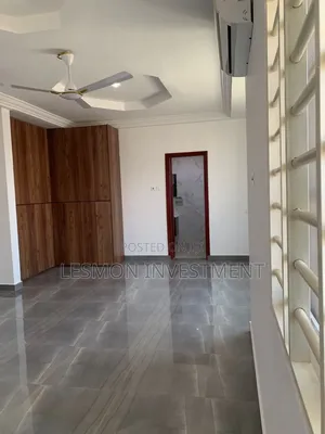 4bdrm Duplex in Lesmon Investment, Papaye for rent