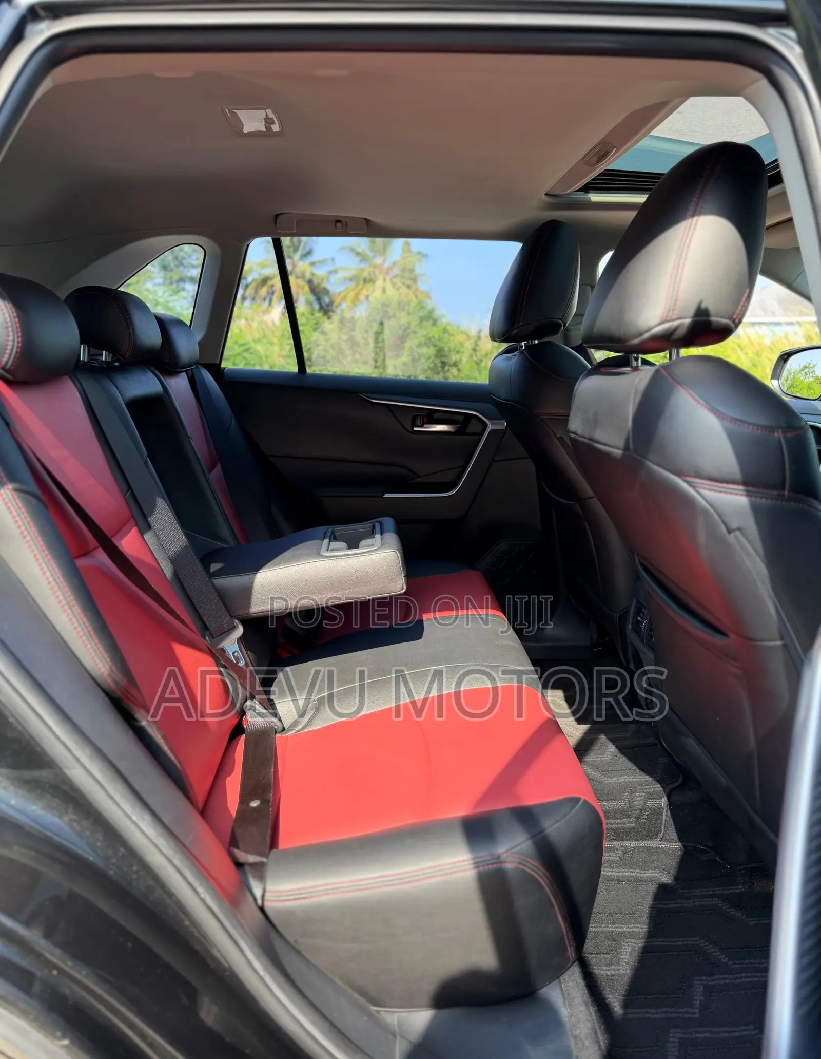 Toyota RAV4 Limited 2021 Black