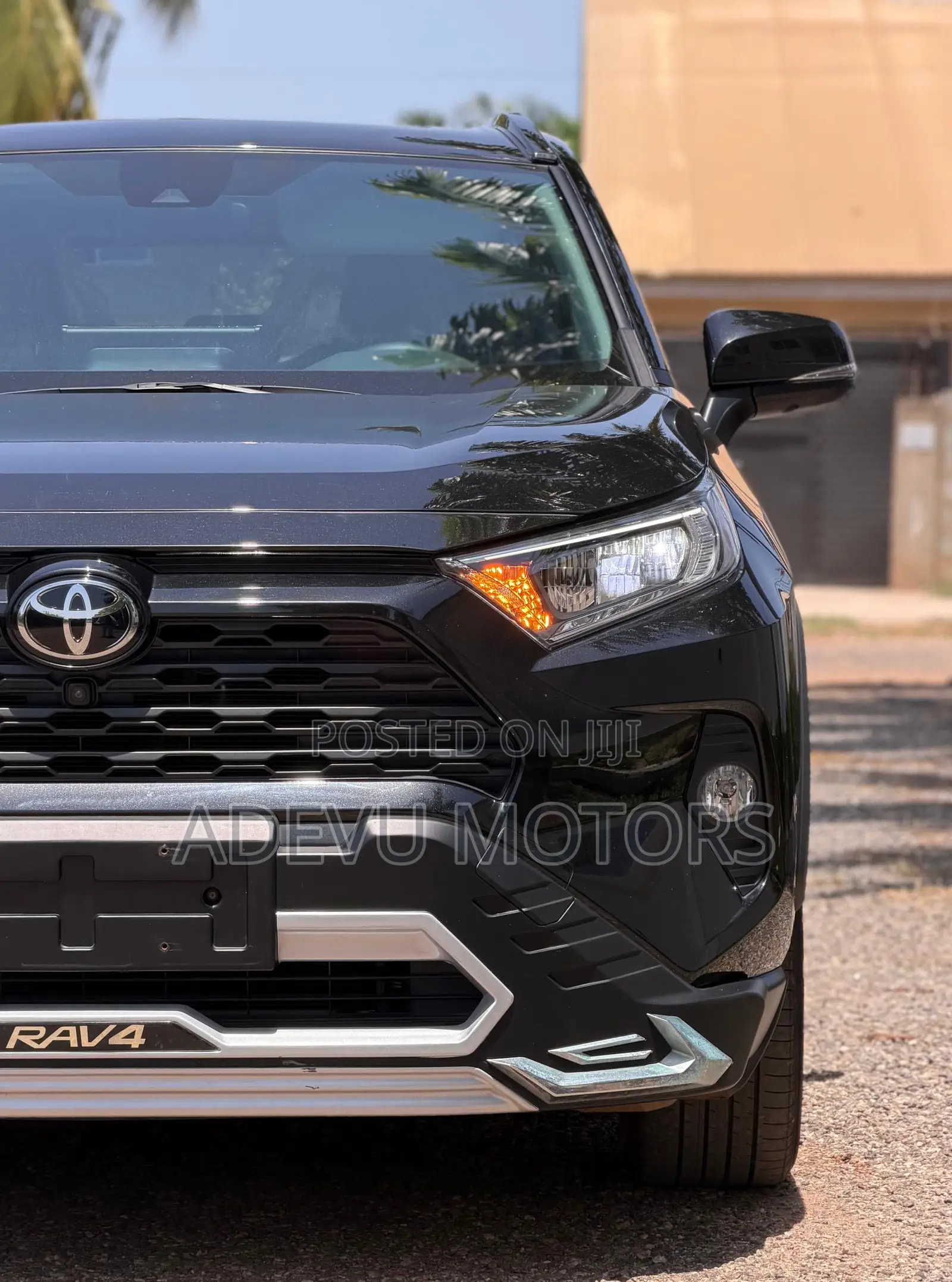 Toyota RAV4 Limited 2021 Black