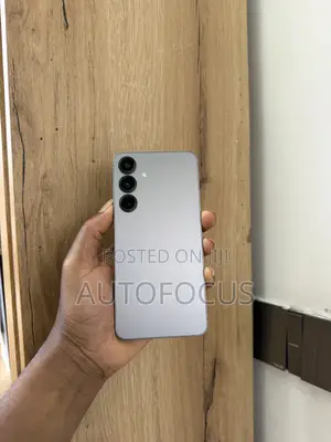 Samsung Galaxy S25+ 256 GB Silver