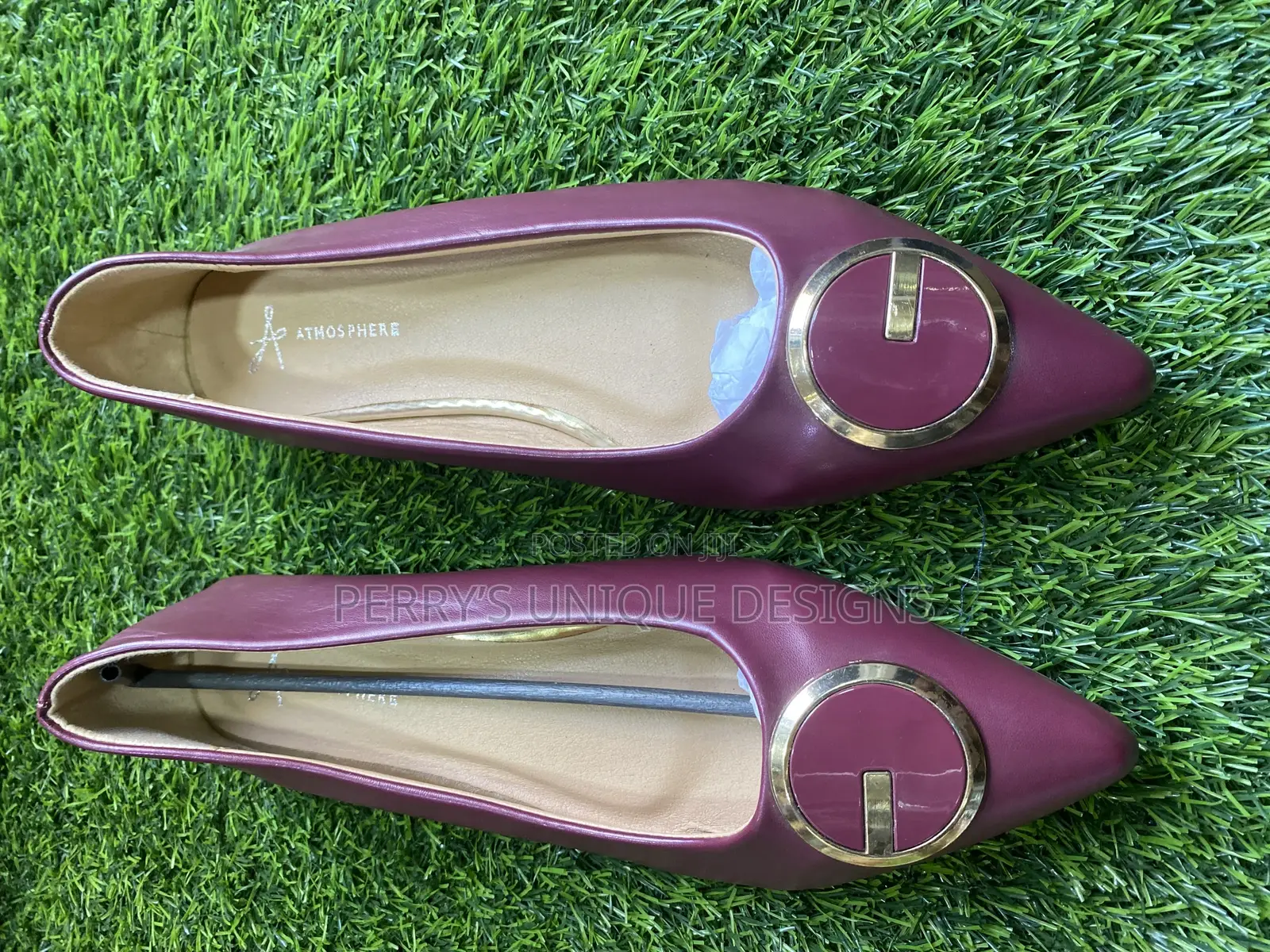 Midnight Elegance Pointed-Toe Flats