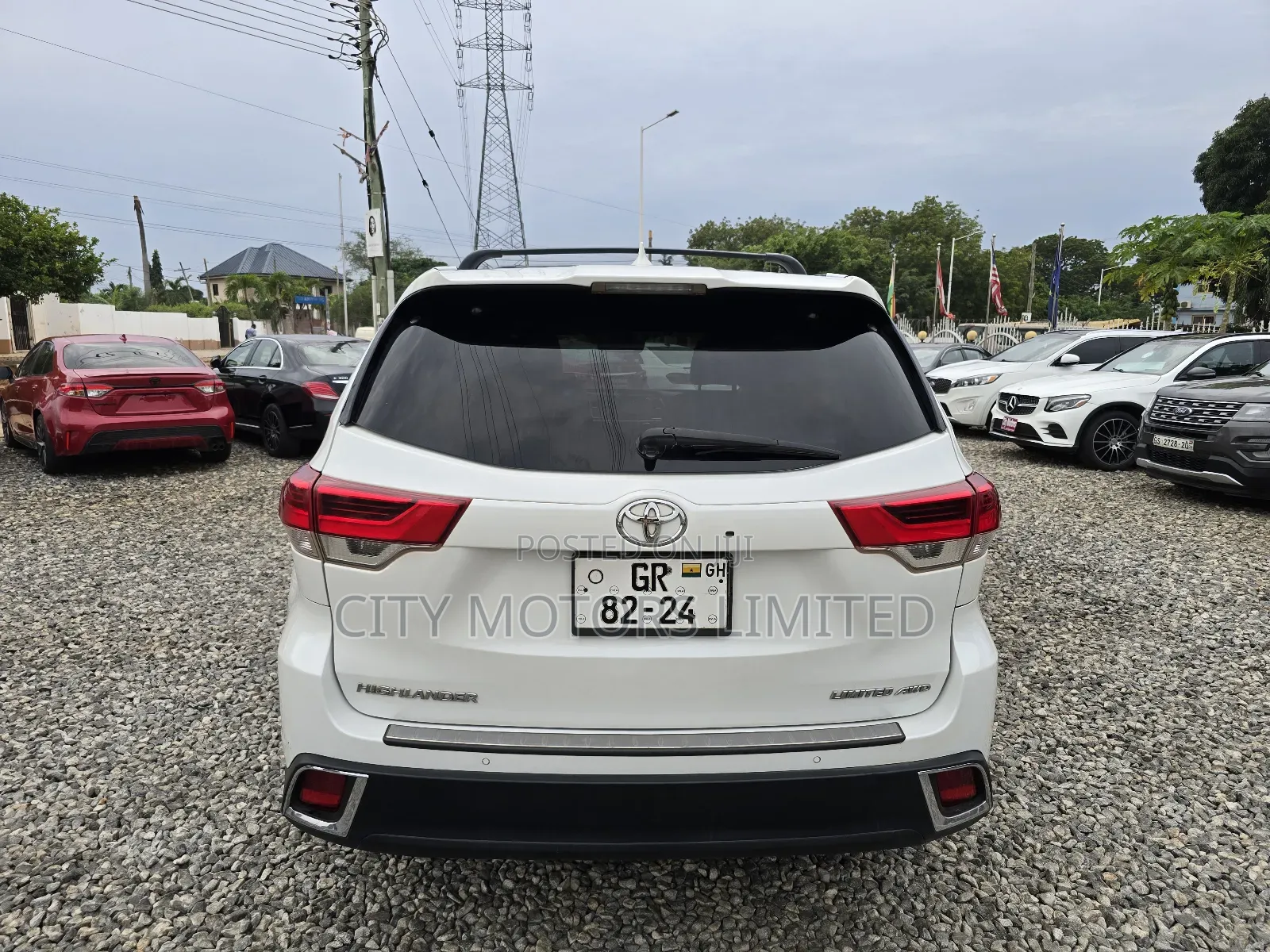 Toyota Highlander Limited 4x4 V6 (3.5L 6cyl 8A) 2017 White
