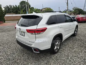Toyota Highlander Limited 4x4 V6 (3.5L 6cyl 8A) 2017 White