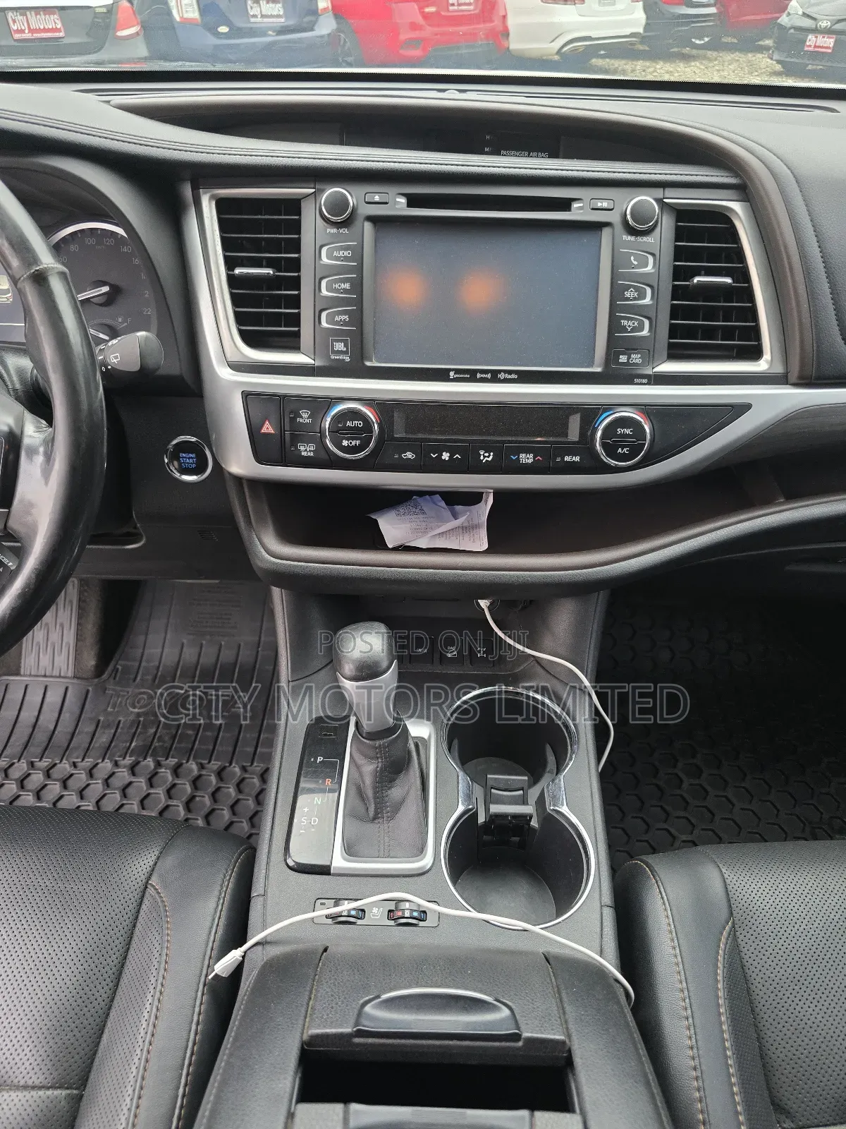 Toyota Highlander Limited 4x4 V6 (3.5L 6cyl 8A) 2017 White