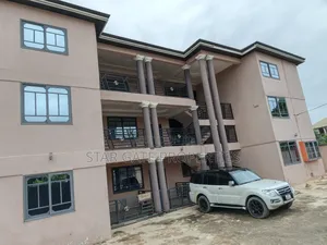 18bdrm Apartment in 18 Bedrooms, Kumasi Metropolitan for sale