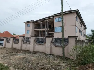 18bdrm Apartment in 18 Bedrooms, Kumasi Metropolitan for sale