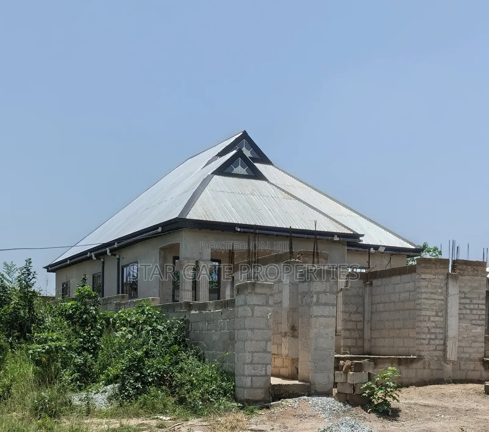 4bdrm House in Adesina, Kumasi Metropolitan for sale