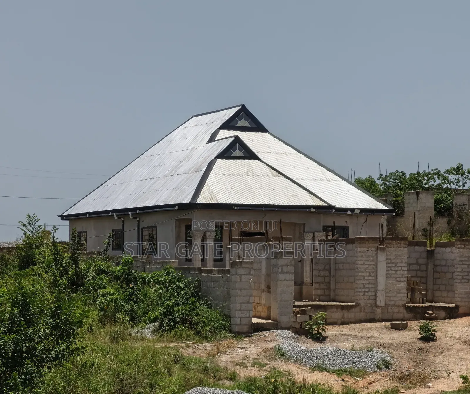 4bdrm House in Adesina, Kumasi Metropolitan for sale