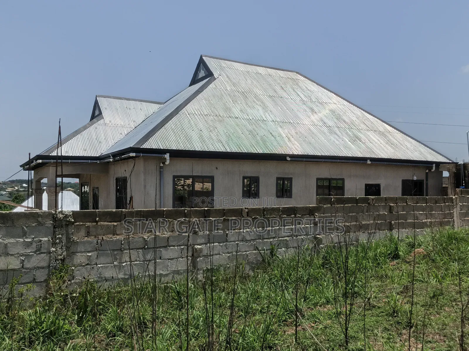 4bdrm House in Adesina, Kumasi Metropolitan for sale