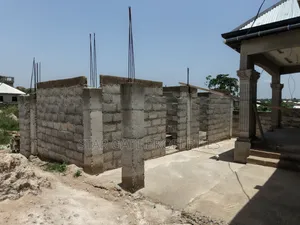 4bdrm House in Adesina, Kumasi Metropolitan for sale