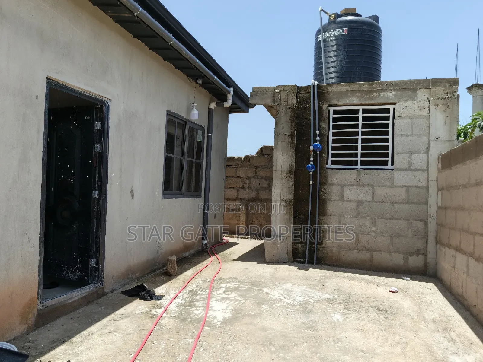 4bdrm House in Adesina, Kumasi Metropolitan for sale