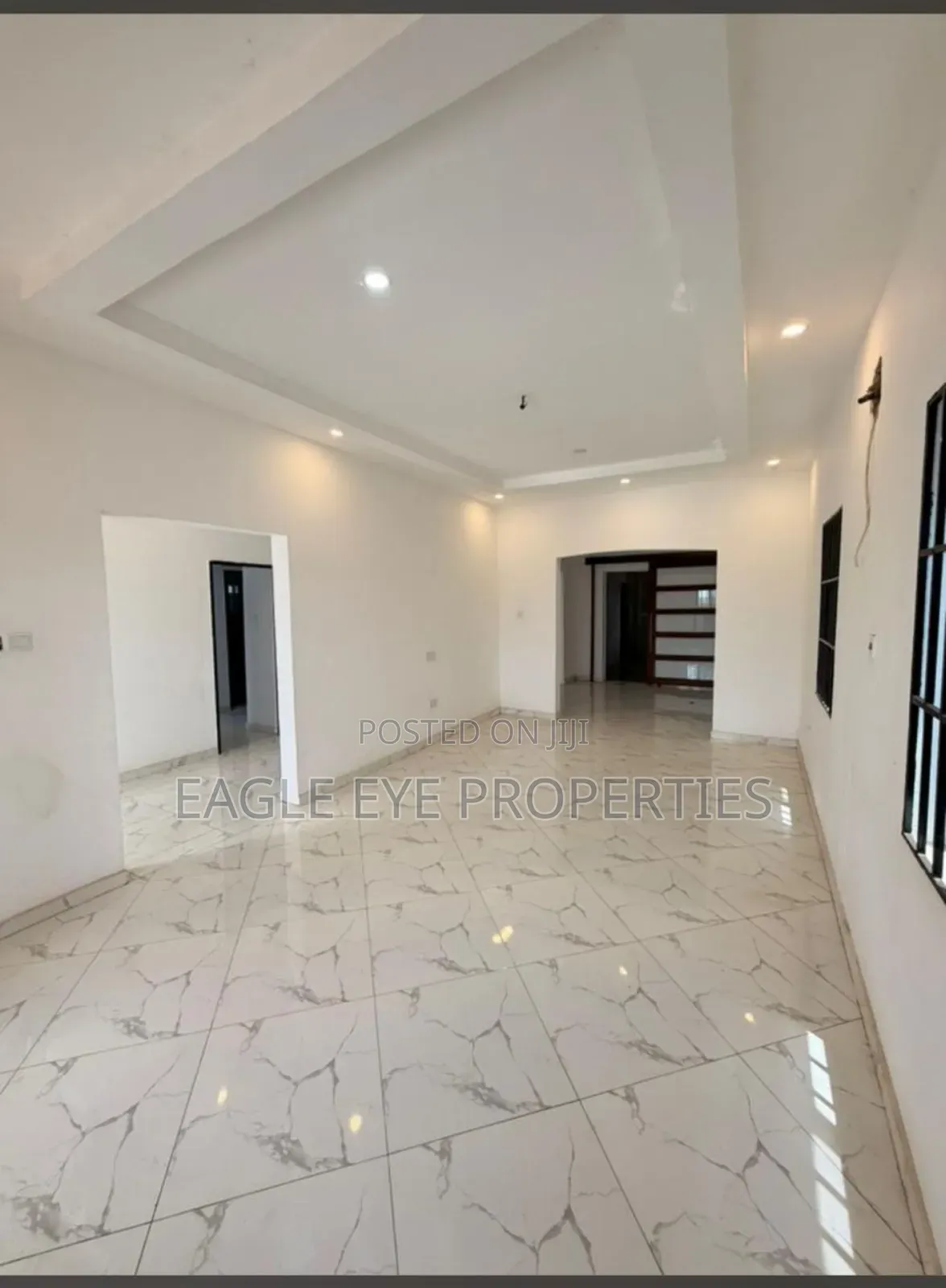 4bdrm House in Lake Side Estate for sale