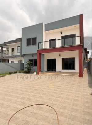 4bdrm House in Lake Side Estate for sale