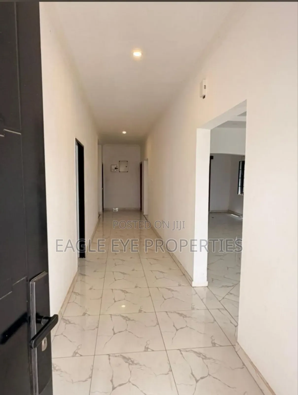 4bdrm House in Lake Side Estate for sale