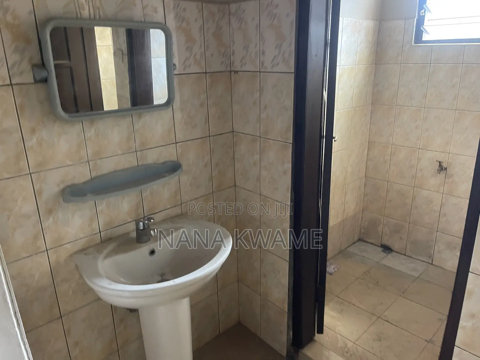 Furnished 4bdrm House in Richmoni Estate, Kumasi Metropolitan for sale