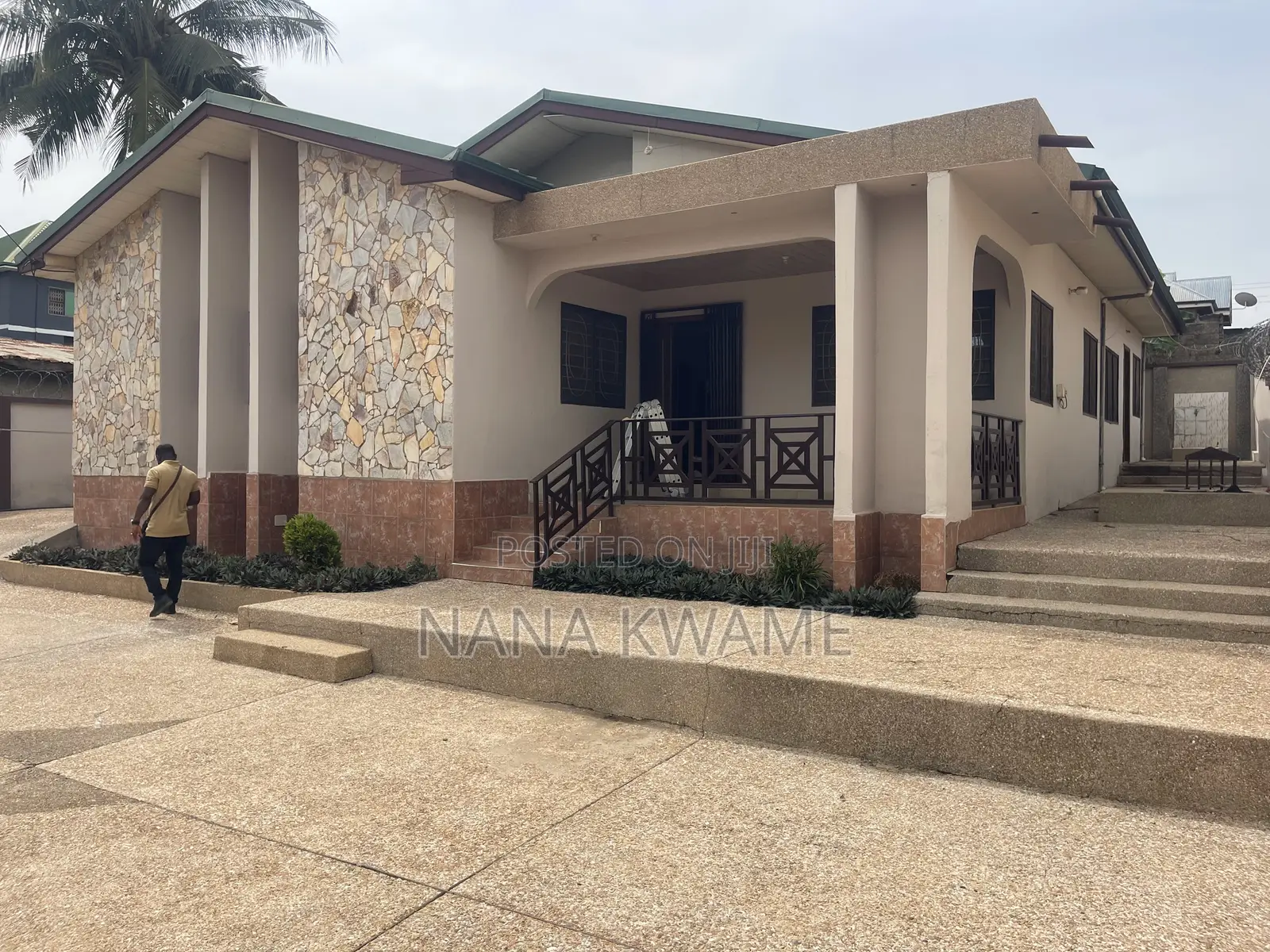 Furnished 4bdrm House in Richmoni Estate, Kumasi Metropolitan for sale