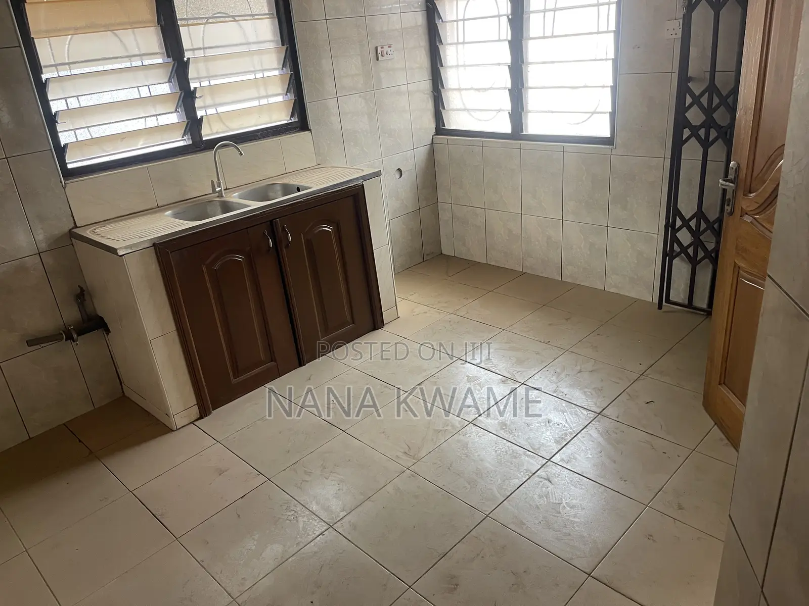 Furnished 4bdrm House in Richmoni Estate, Kumasi Metropolitan for sale