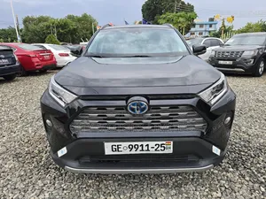 Toyota RAV4 Limited 2021 Black