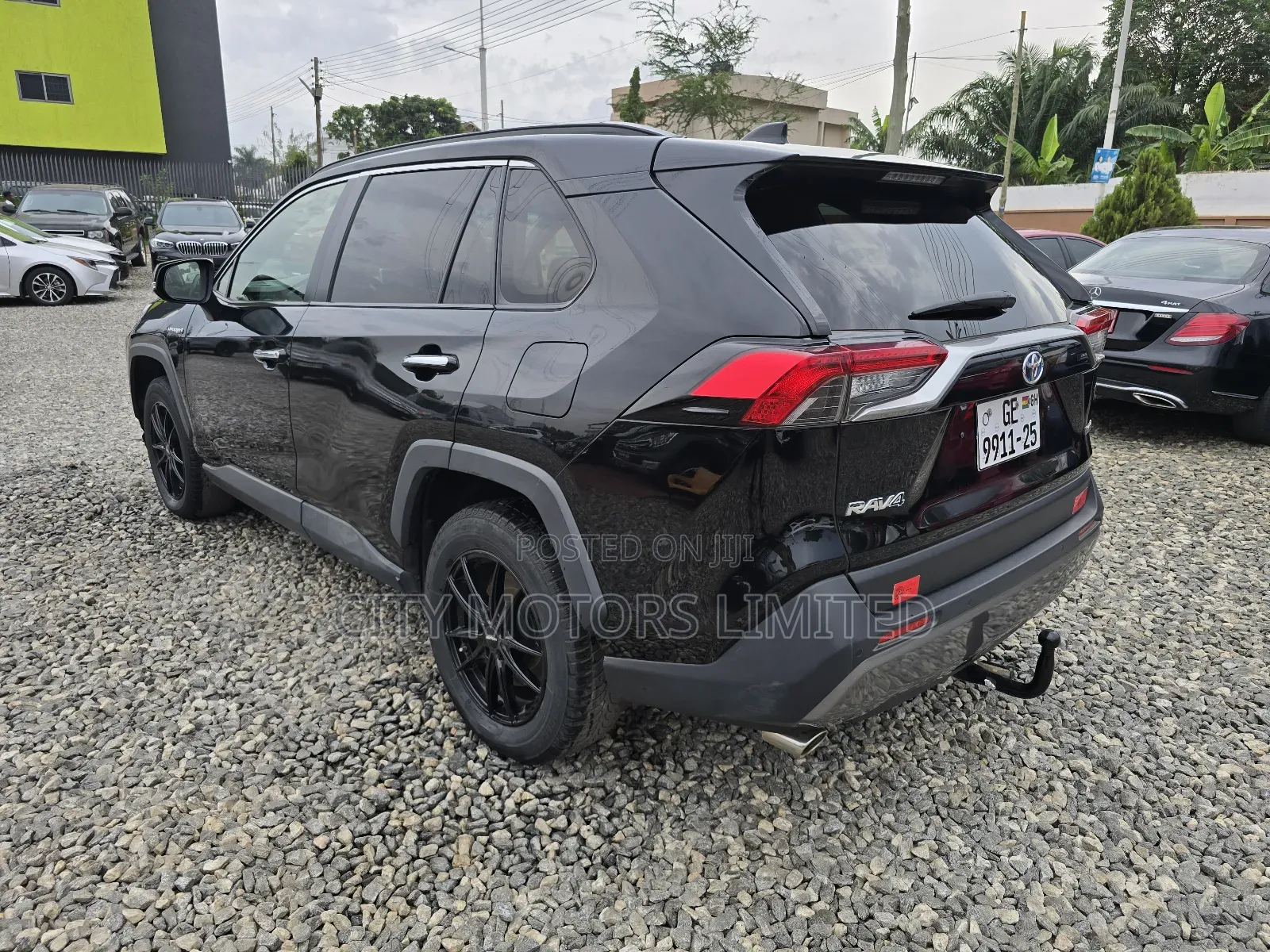 Toyota RAV4 Limited 2021 Black