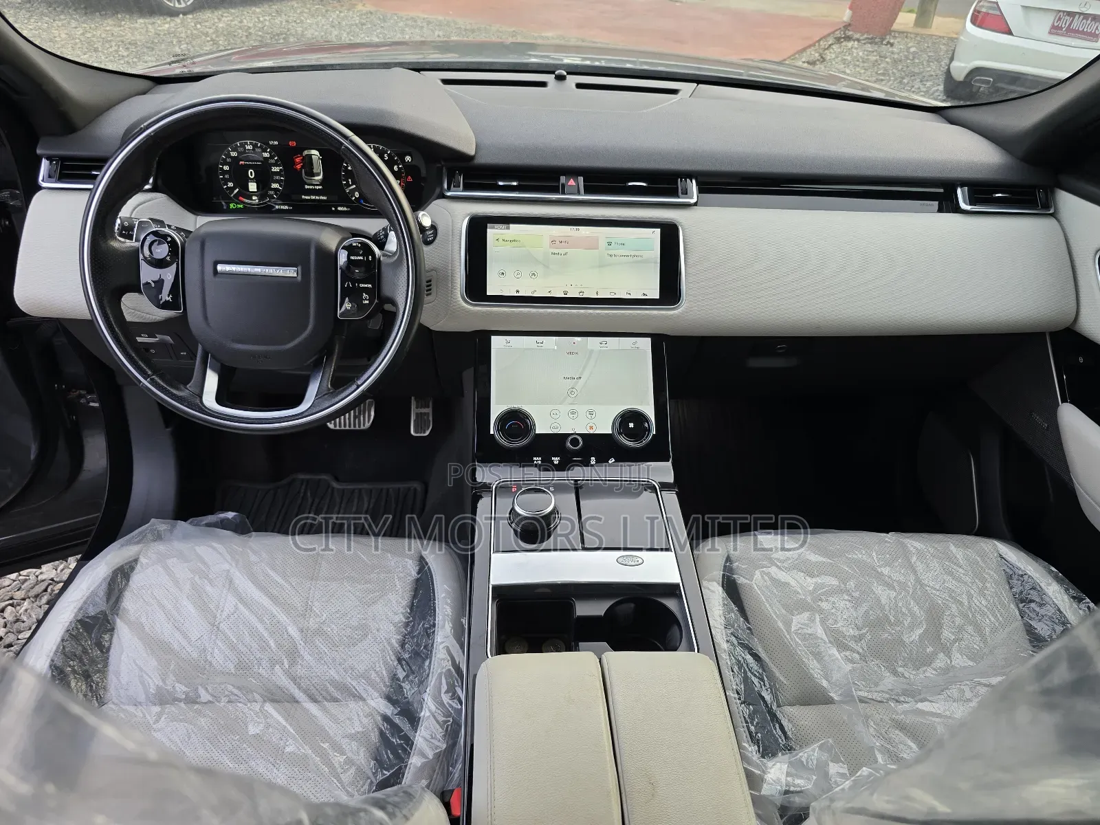 Land Rover Range Rover Velar P380 SE R-Dynamic 4x4 2019 Gray