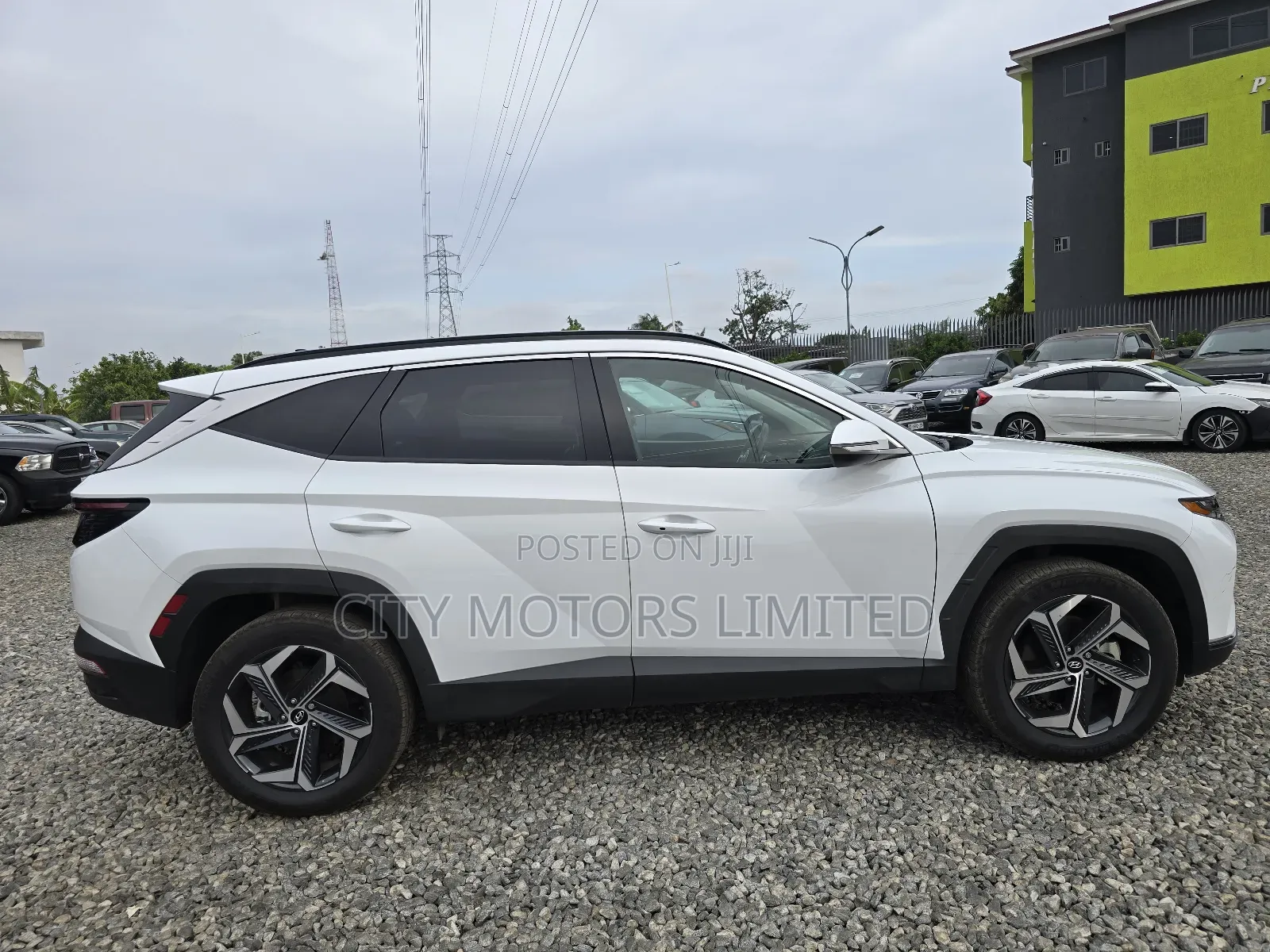 Hyundai Tucson Limited 2024 White